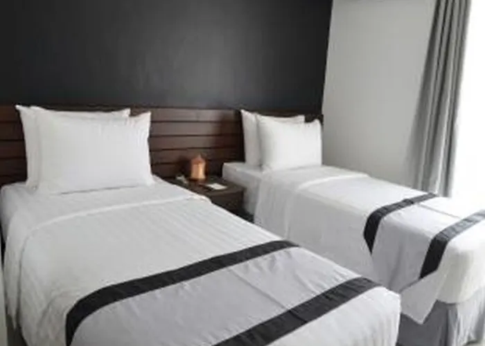 Cityscape 3* 만다웨 시